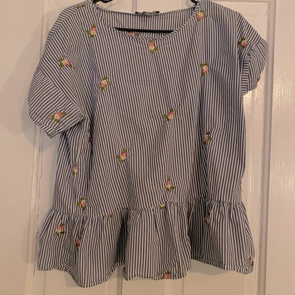 Floral Embroidery Peplum Top